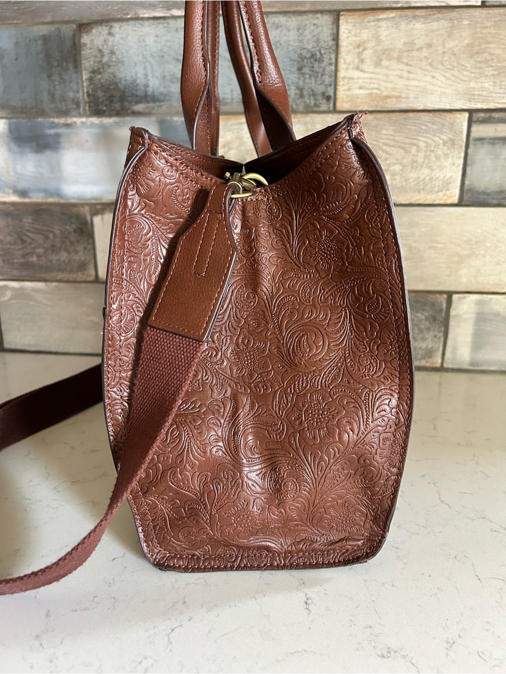 🍀EUC Lucky Brand Brown Floral Embossed Tote Carryall Shoulder Crossbody Bag - Picture 8 of 16